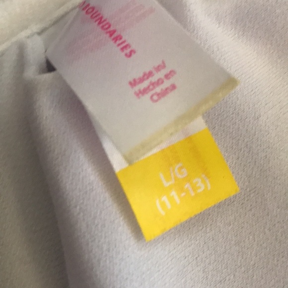 Bundle of bathing suit tops - Picture 8 of 8